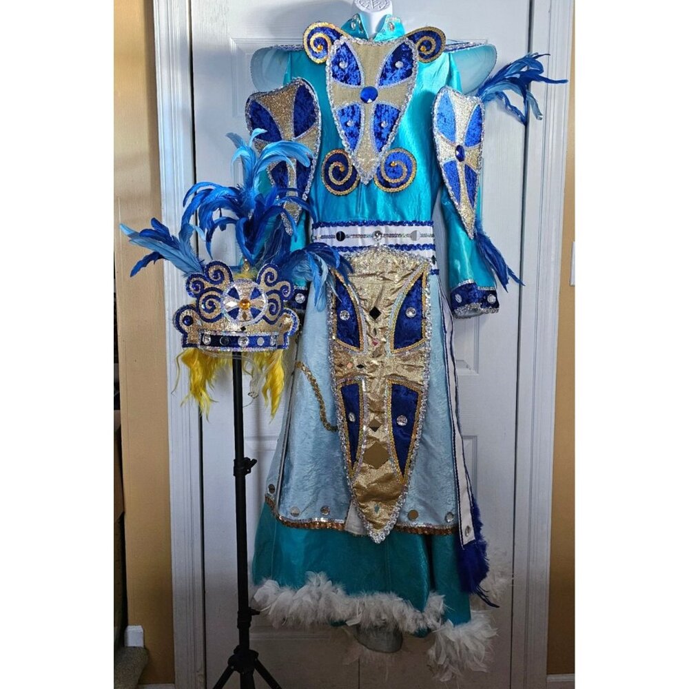 2024 Mummers Parade Costume Medieval Knight Crusader Royal Armor Helmet Angel 3